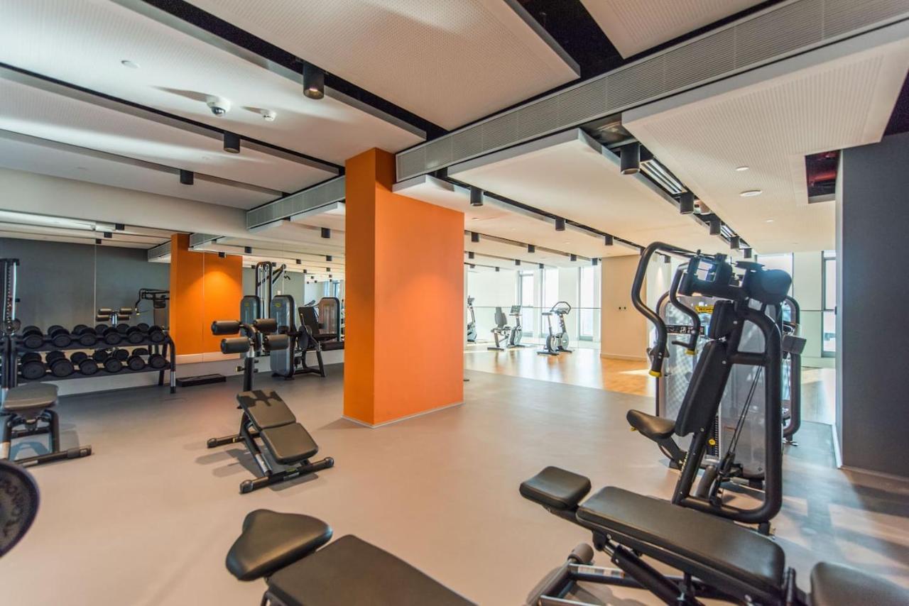 Spectacular 3 Bedroom Condo With Maids Room Facing The Dubai Eye Zewnętrze zdjęcie